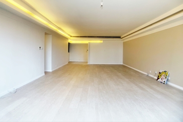 Clovelly Court 嘉富麗苑 | 
