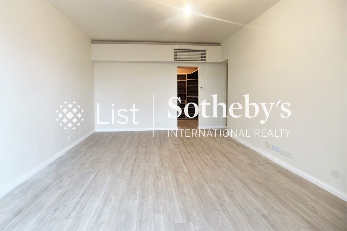 Clovelly Court 嘉富麗苑 | Master Bedroom