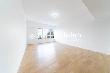 Clovelly Court 嘉富麗苑 | 