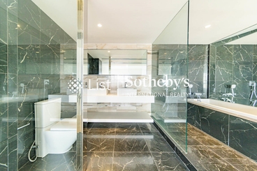 Clovelly Court 嘉富麗苑 | 