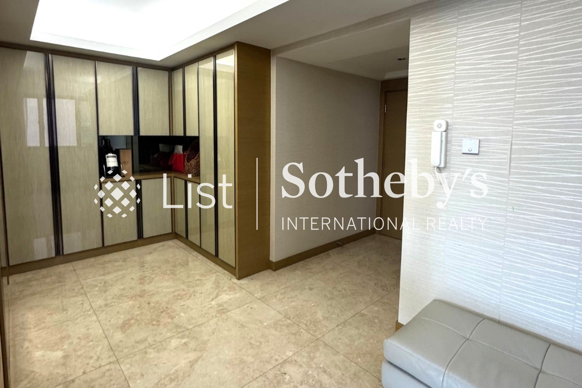 Clovelly Court 嘉富丽苑 | Foyer