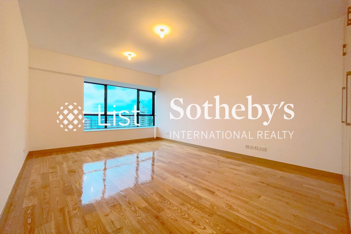 Clovelly Court 嘉富麗苑 | Master Bedroom