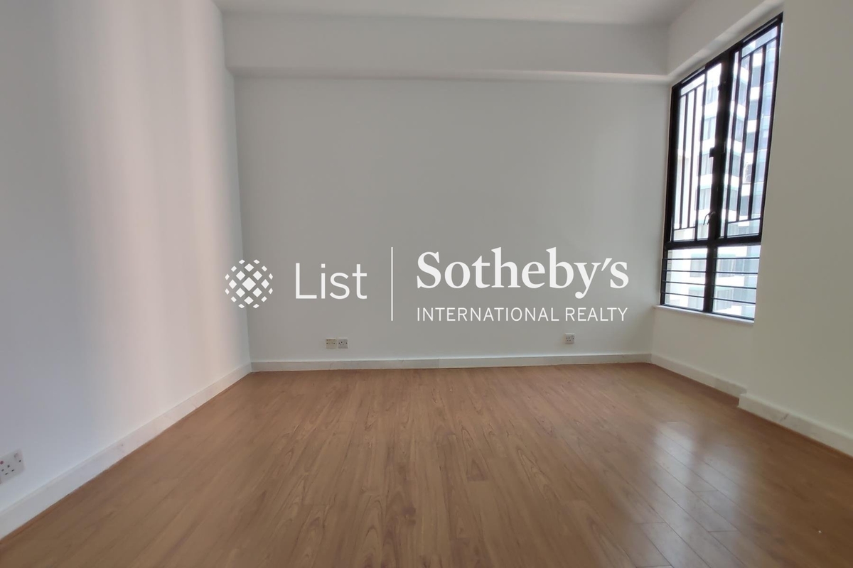 Clovelly Court 嘉富麗苑 | Second En-suite Bedroom