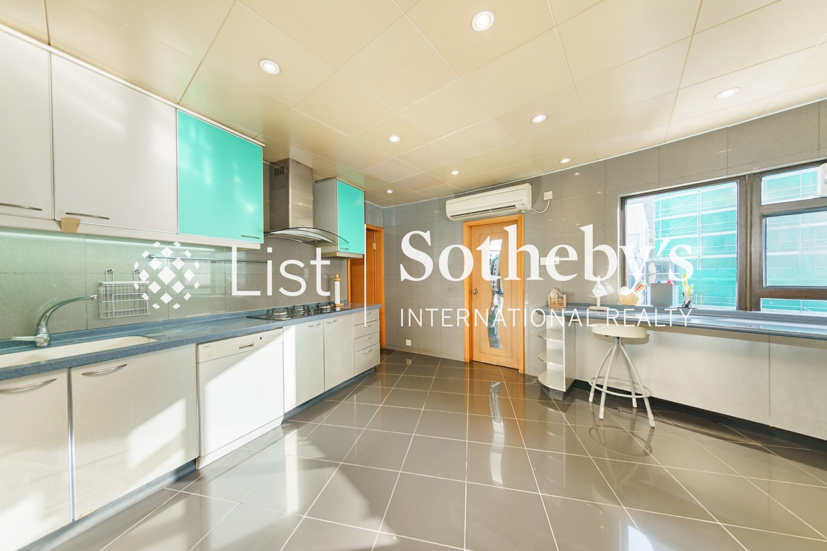 Century Tower 世纪大厦 | Kitchen