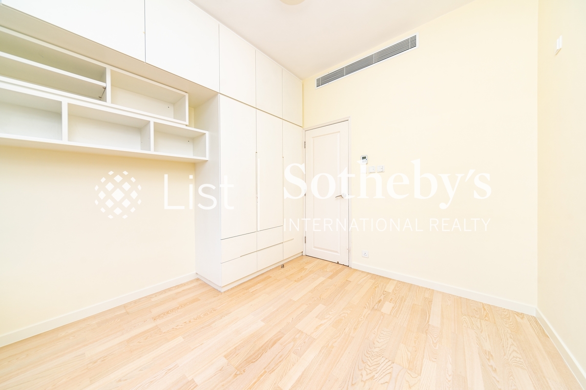 Bowen Place 寶雲閣 | Third Bedroom