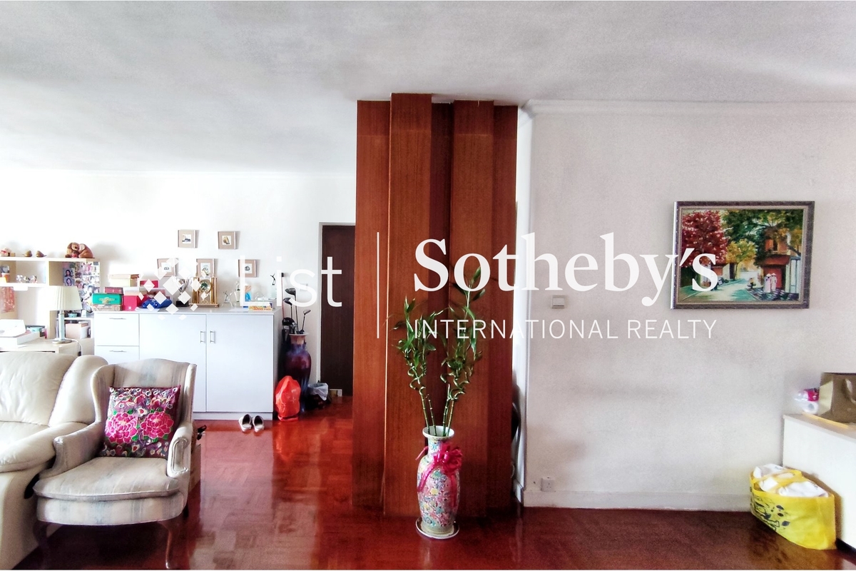 Birchwood Place 宝桦台 | Living and Dining Room