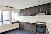 Birchwood Place 宝桦台 | Kitchen
