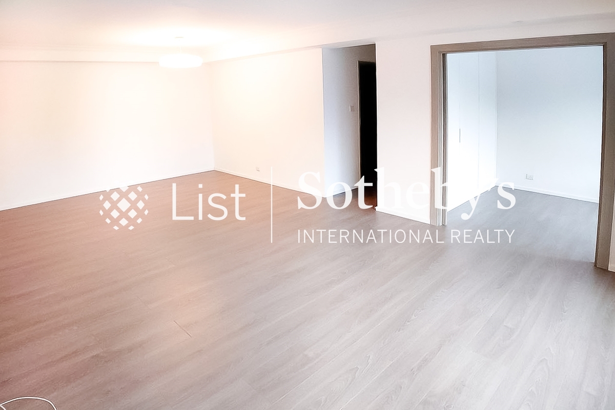 Blessings Garden 殷樺花園 | Living and Dining Room