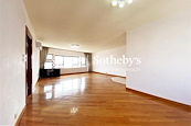 Birchwood Place 寶樺臺 | Living and Dining Room