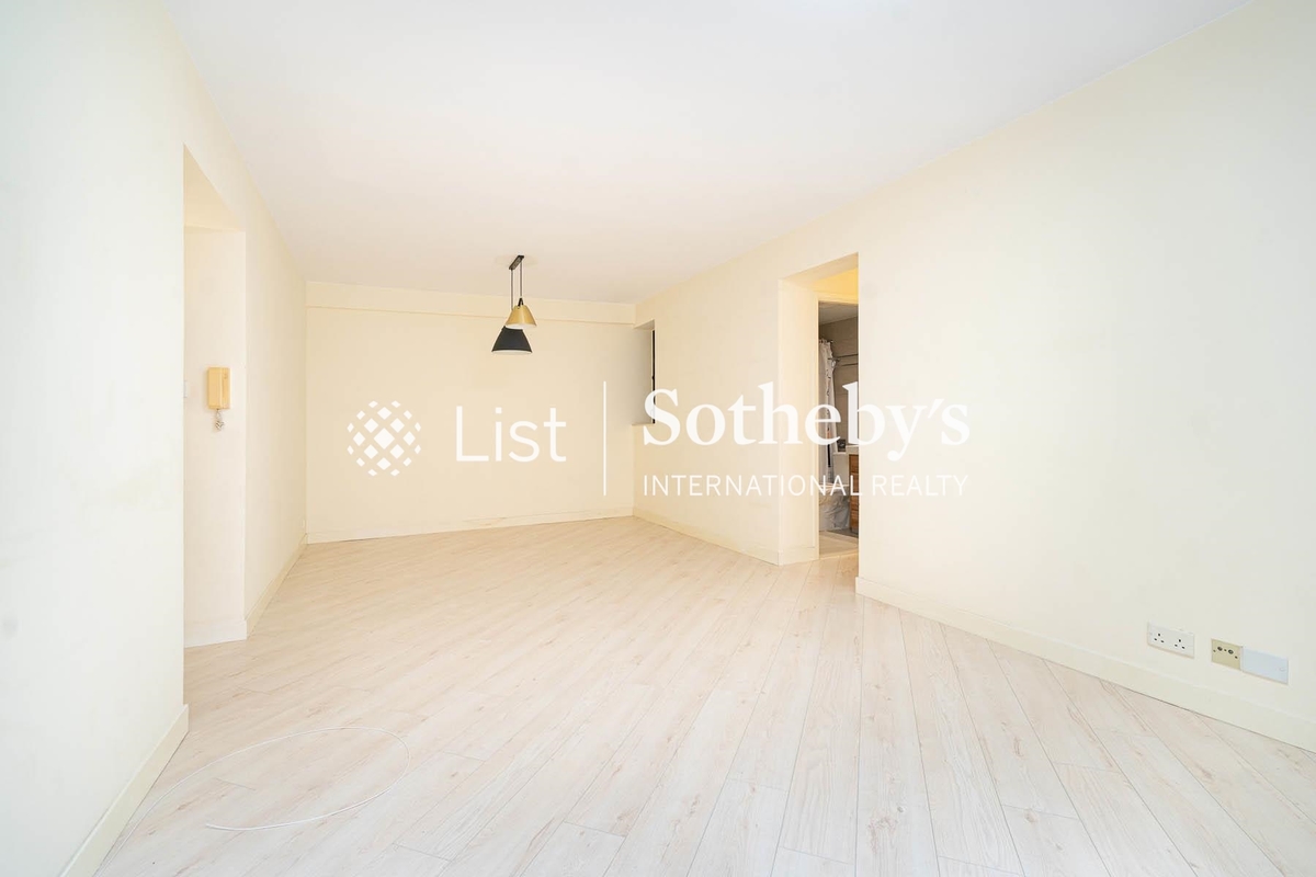 Blessings Garden 殷樺花園 | Living and Dining Room