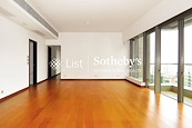 39 Conduit Road 天匯 | Living and Dining Room