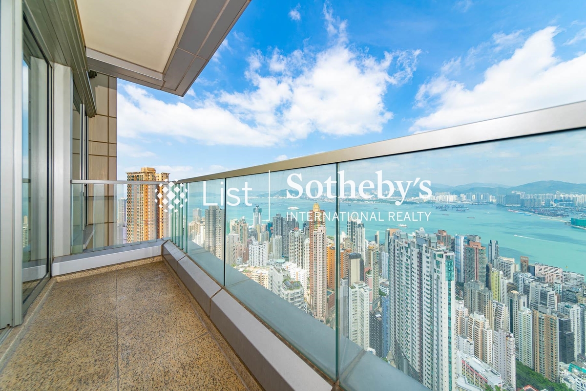 39 Conduit Road 天匯 | Balcony off Living and Dining Room