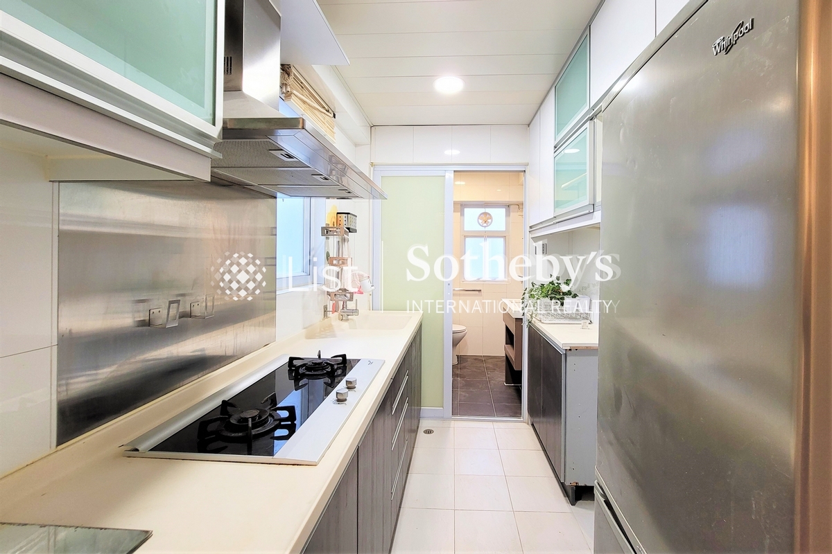 Arts Building 雅緻大廈 | Kitchen