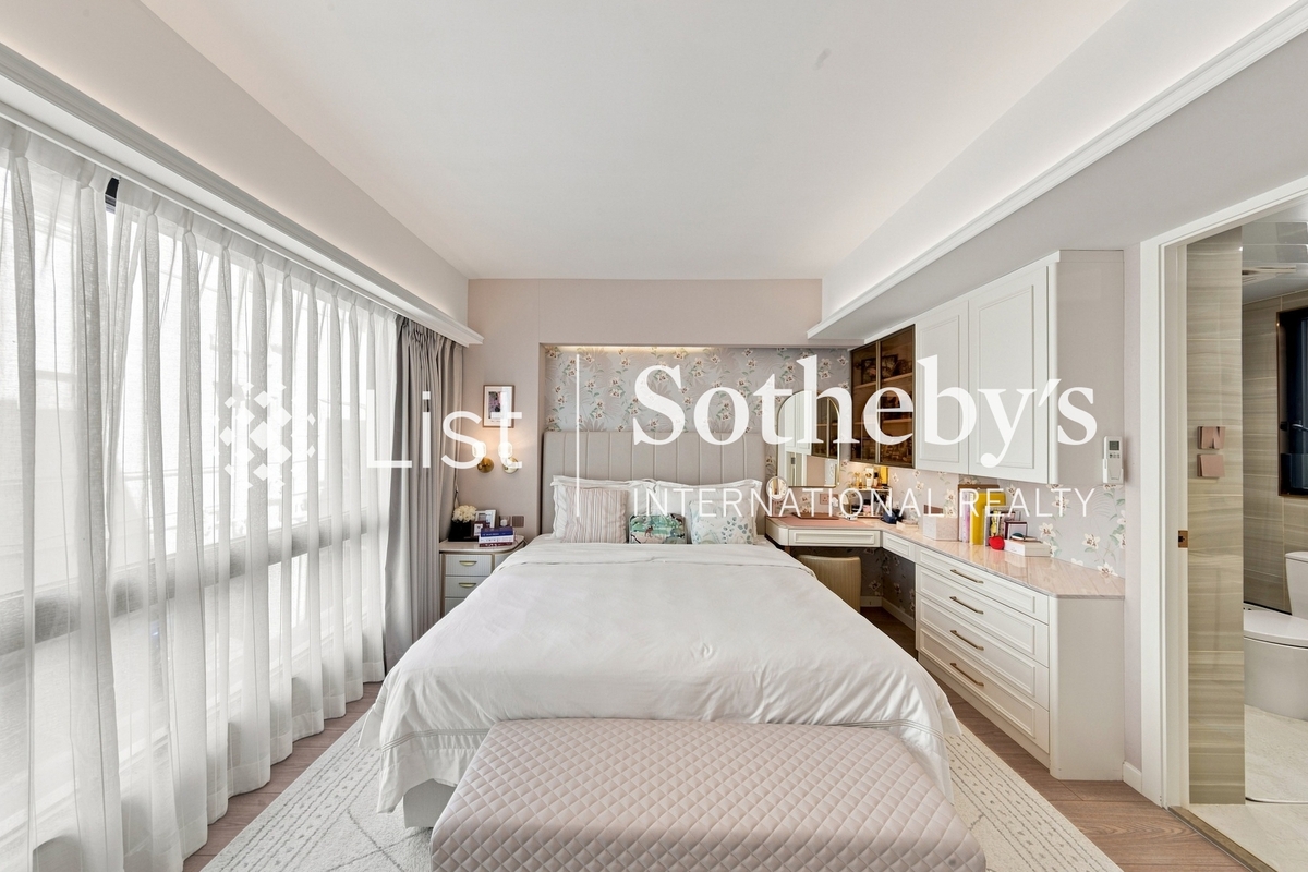 Aqua 33 Aqua 33 | Master Bedroom