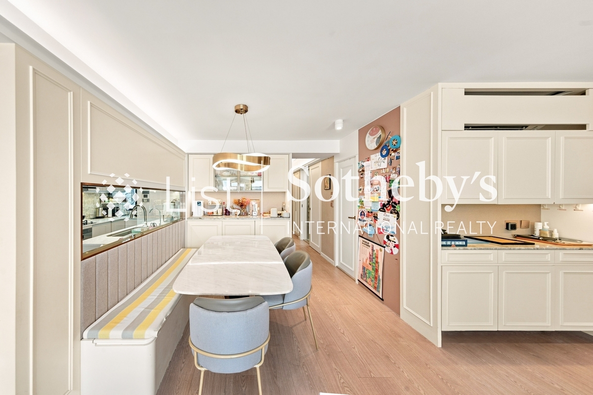 Aqua 33 Aqua 33 | Dining Room