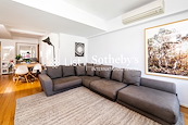 Aqua 33 Aqua 33 | Living and Dining Room