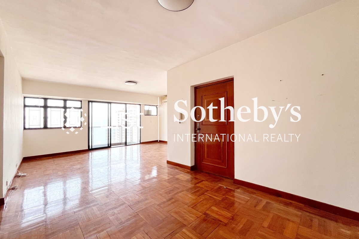 Beauty Court 雅苑 | Living and Dining Room