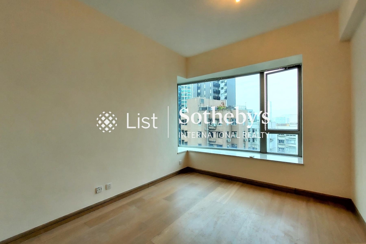 31 Robinson Road 羅便臣道31號 | Master Bedroom