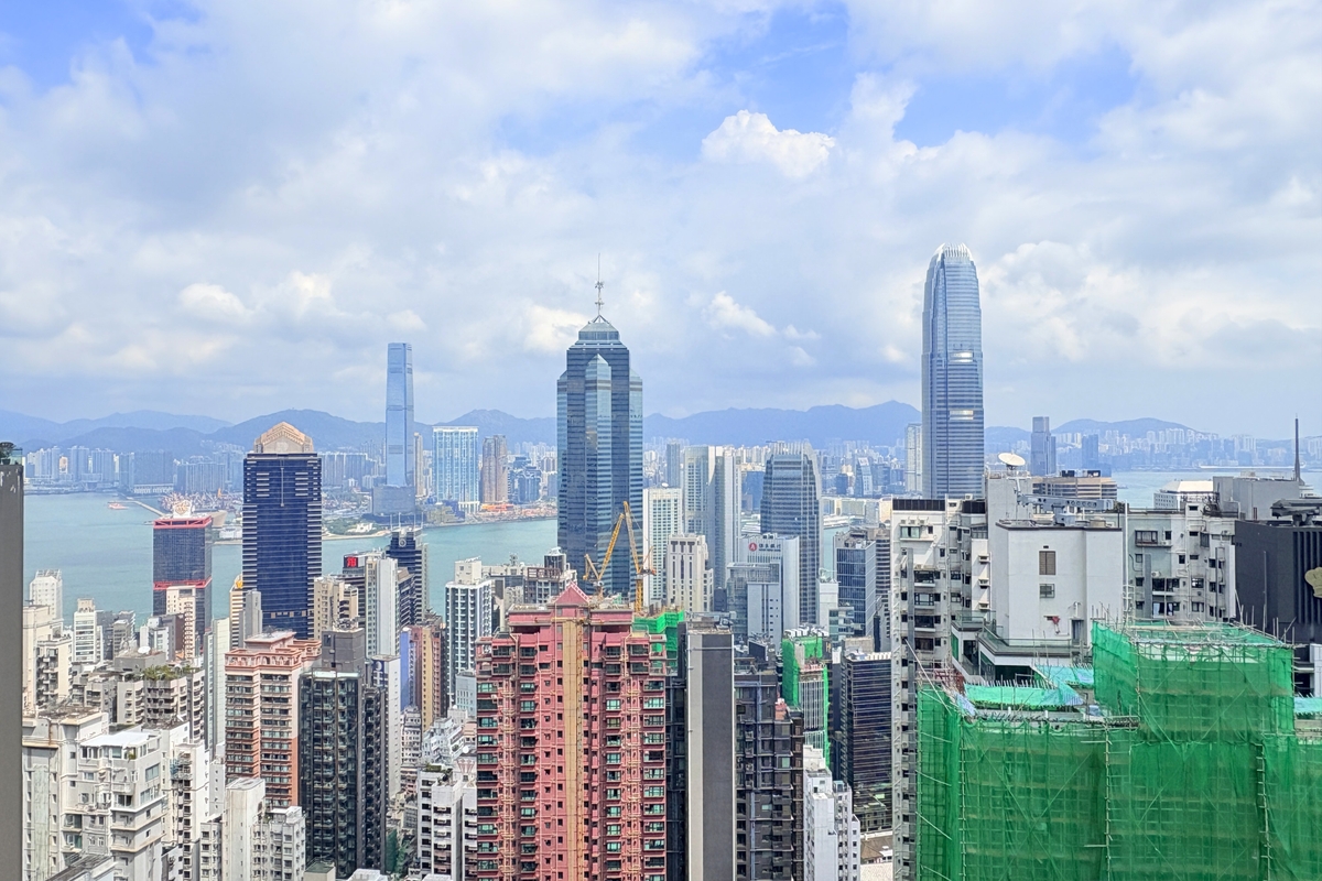 31 Robinson Road 羅便臣道31號 | View from Private Balcony