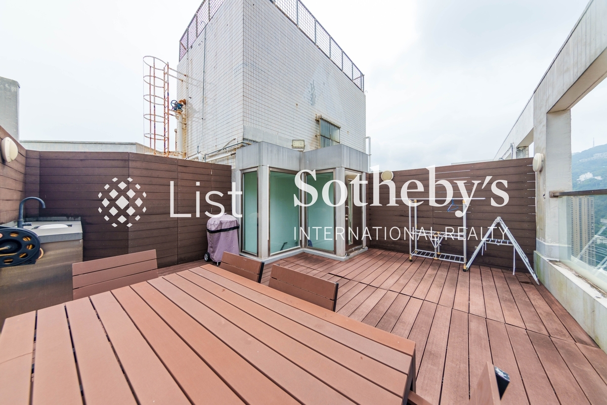 Conduit Tower 君德阁 | Private Roof Terrace