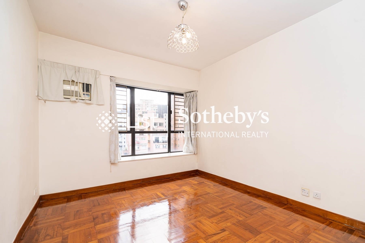 Elegant Terrace 慧明苑 | Master Bedroom