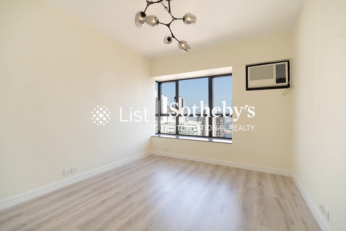 Elegant Terrace 慧明苑 | Fourth Bedroom