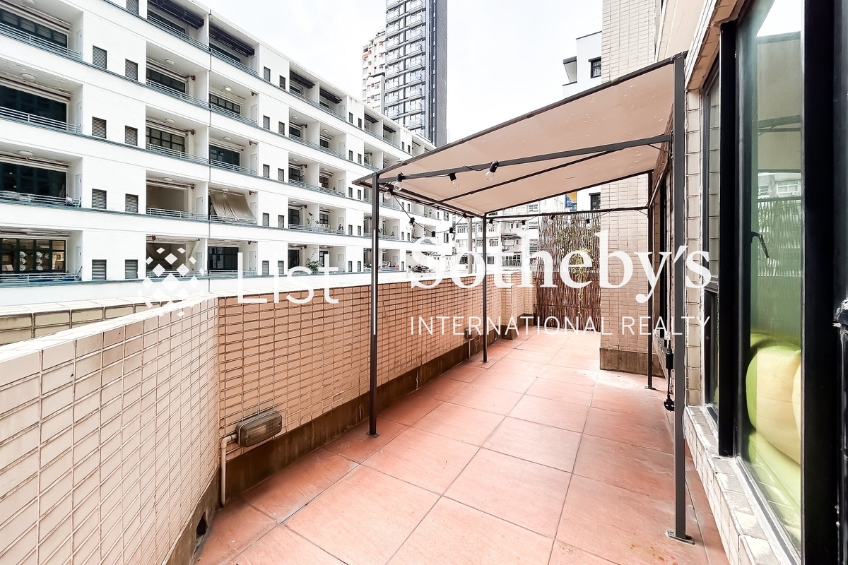 Dawning Height 匡景居 | Private Terrace off Living and Dining Room