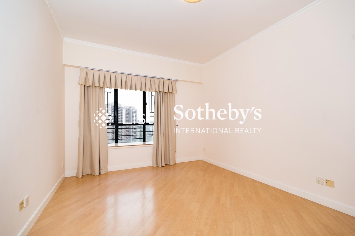 Clovelly Court 嘉富麗苑 | Second Bedroom