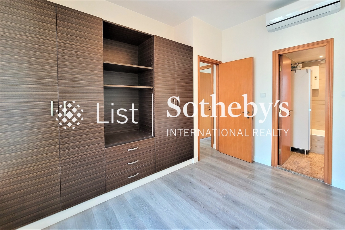 Bon-Point 雍慧閣 | Built-in Wardrobe in Master Bedroom 