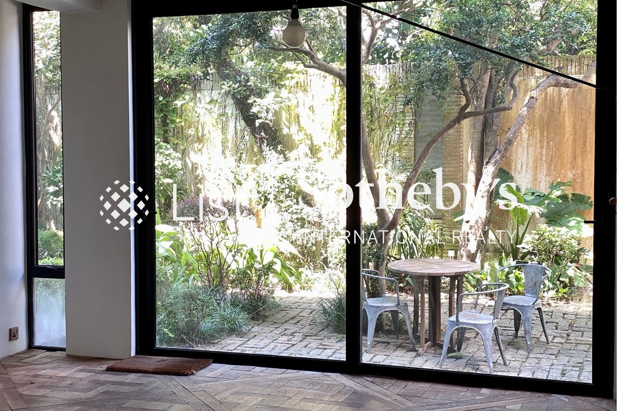 Stanford Villa 旭逸居 | View from Living Room