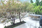 Stanford Villa 旭逸居 | Private Garden off Living Room