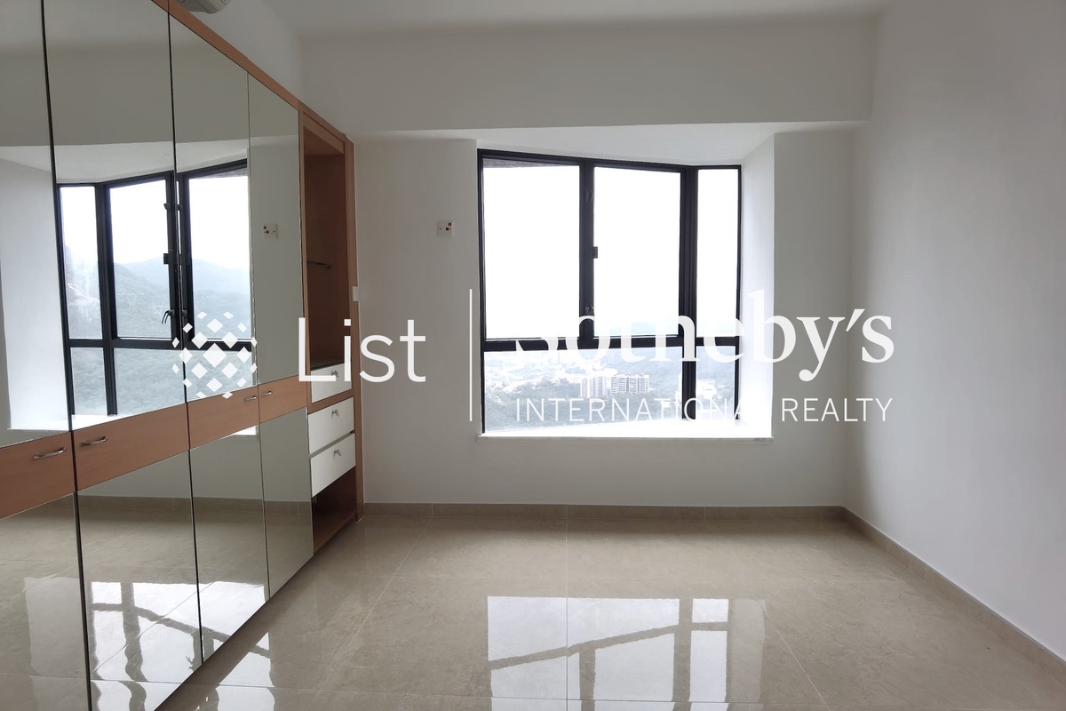 The Brentwood 蔚峰园 | Second Bedroom