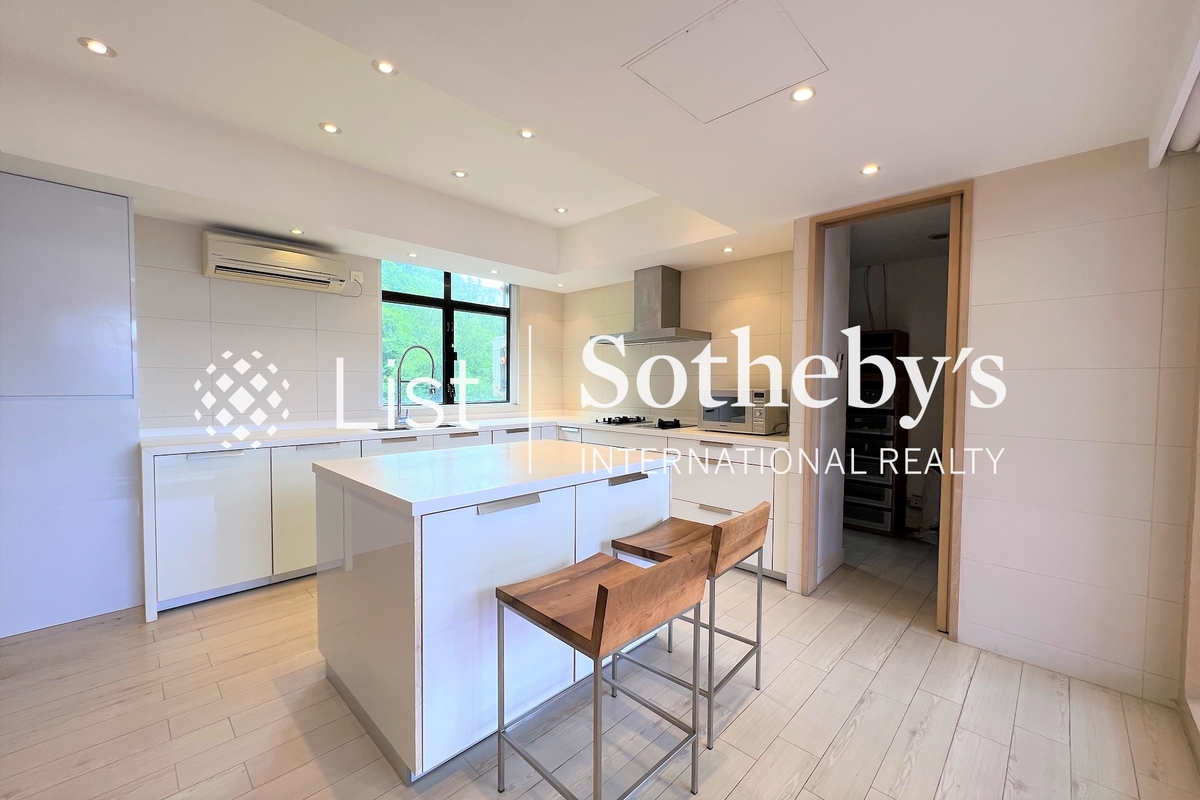 The Somerset 怡峰 | Kitchen