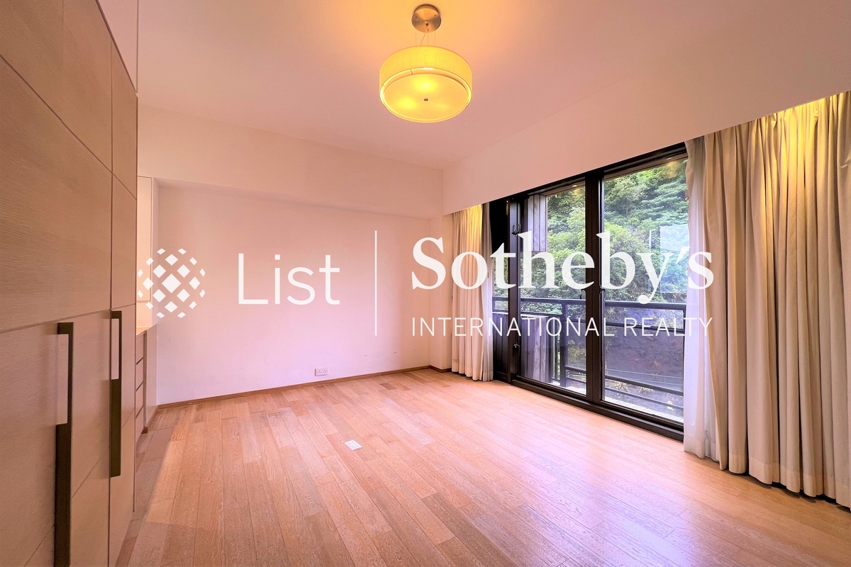 The Somerset 怡峰 | Second Bedroom