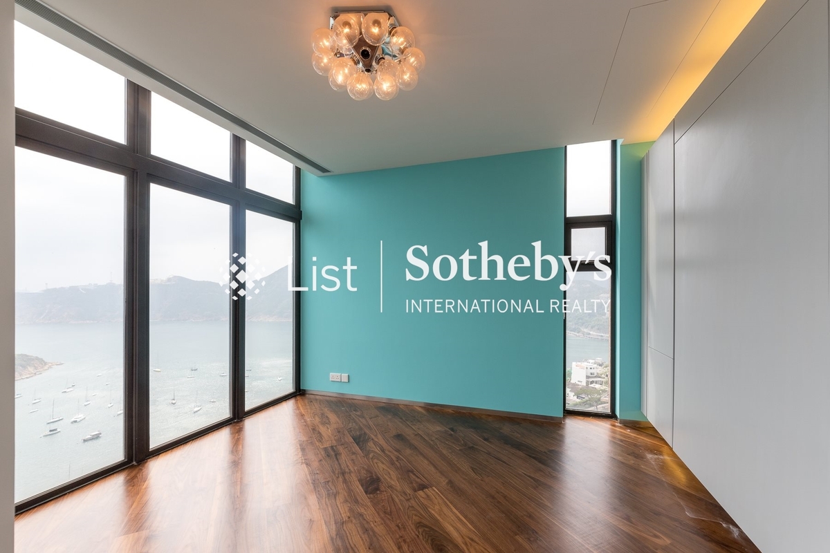 The Somerset 怡峰 | Second Bedroom