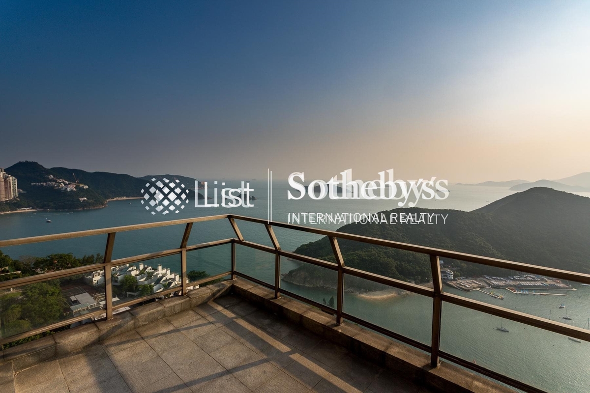 The Somerset 怡峰 | Balcony