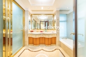 Regence Royale 富滙豪庭 | Master Bathroom