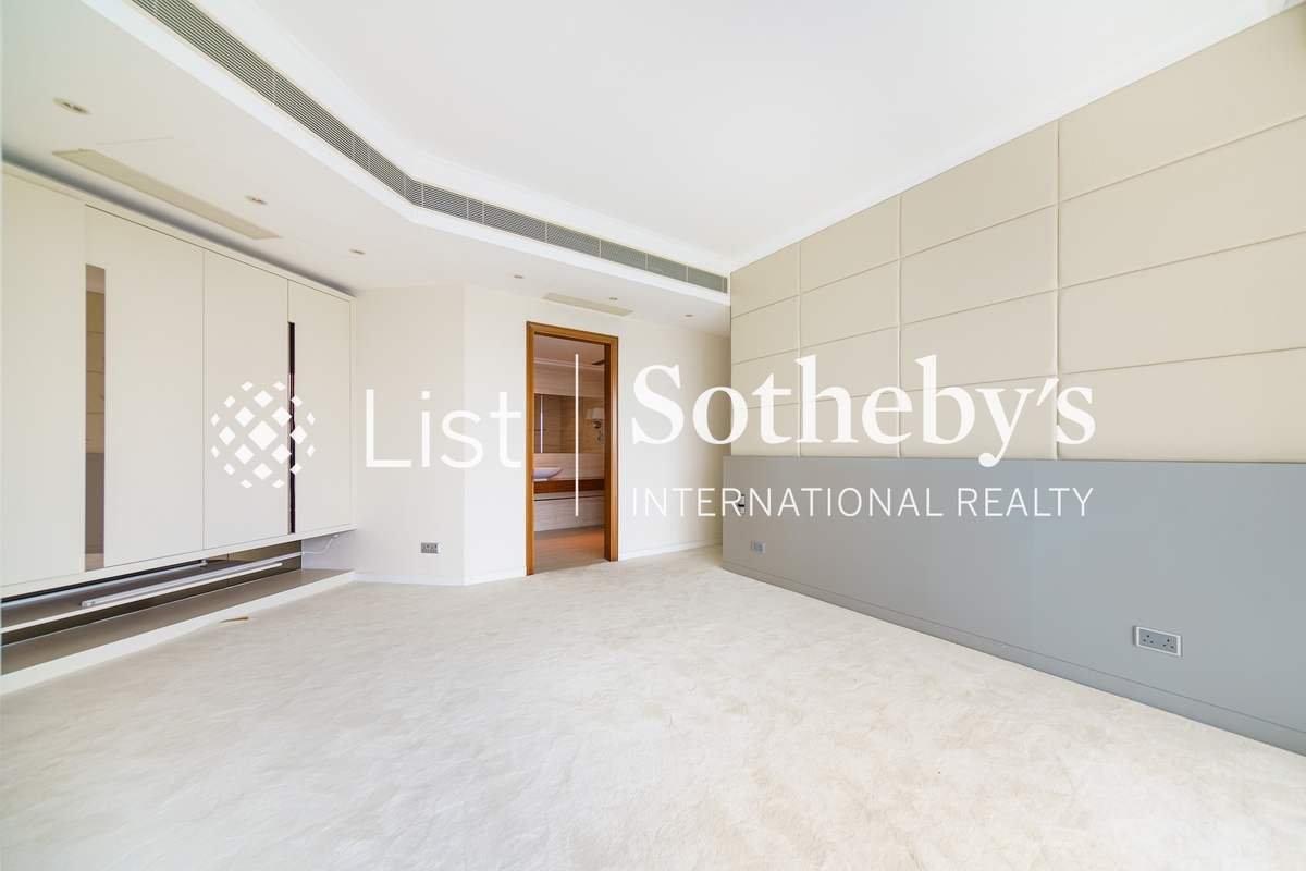 Regence Royale 富滙豪庭 | Second En-suite Bedroom