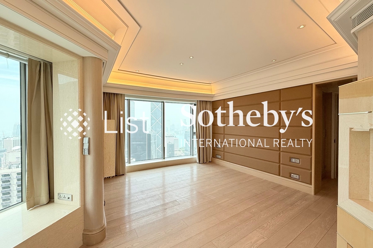 Regence Royale 富滙豪庭 | Master Bedroom