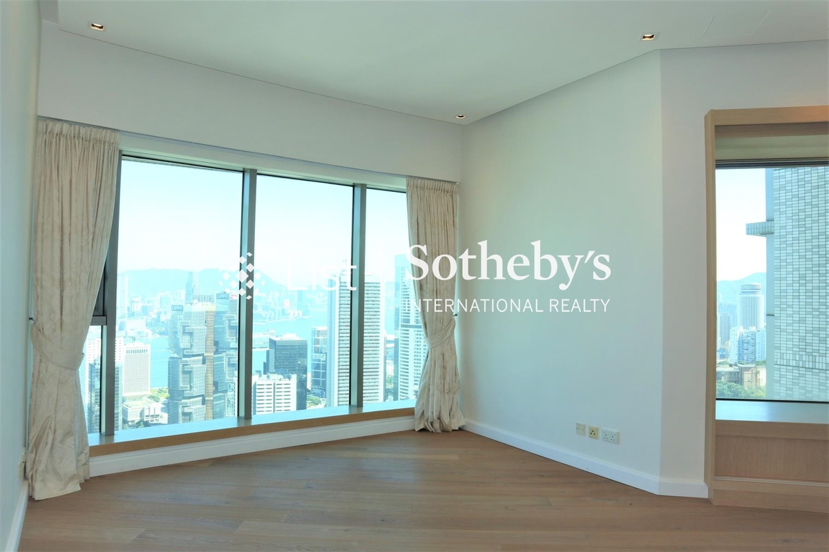 Regence Royale 富滙豪庭 | Master Bedroom