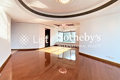Regence Royale 富滙豪庭 | Living and Dining Room