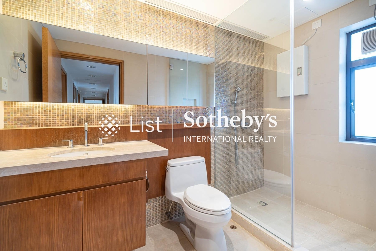 Garden Terrace 花园台 | Second En-suite Bathroom