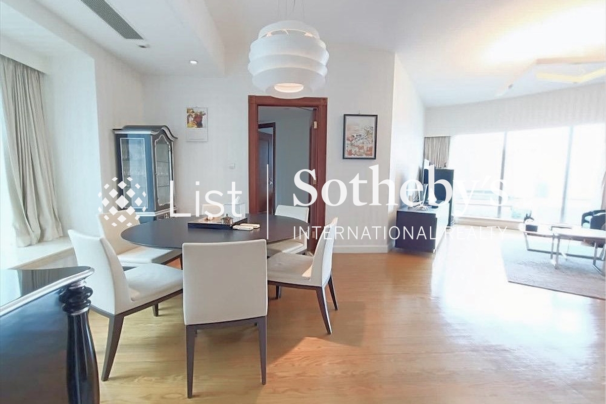 Regence Royale 富滙豪庭 | Dining Room