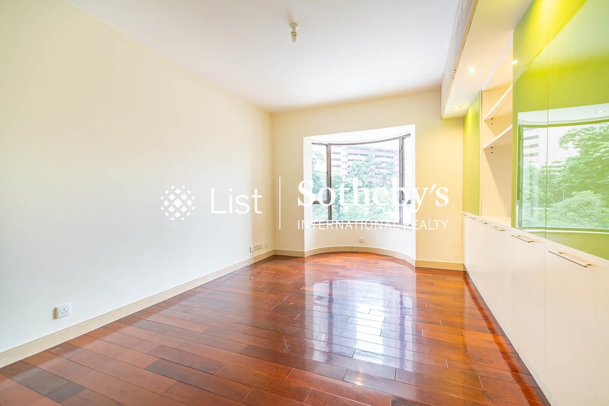 Garden Terrace 花园台 | Second En-suite Bedroom