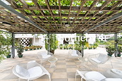 Visalia Garden 蔚山花园 | Private Terrace off Living and Dining Room