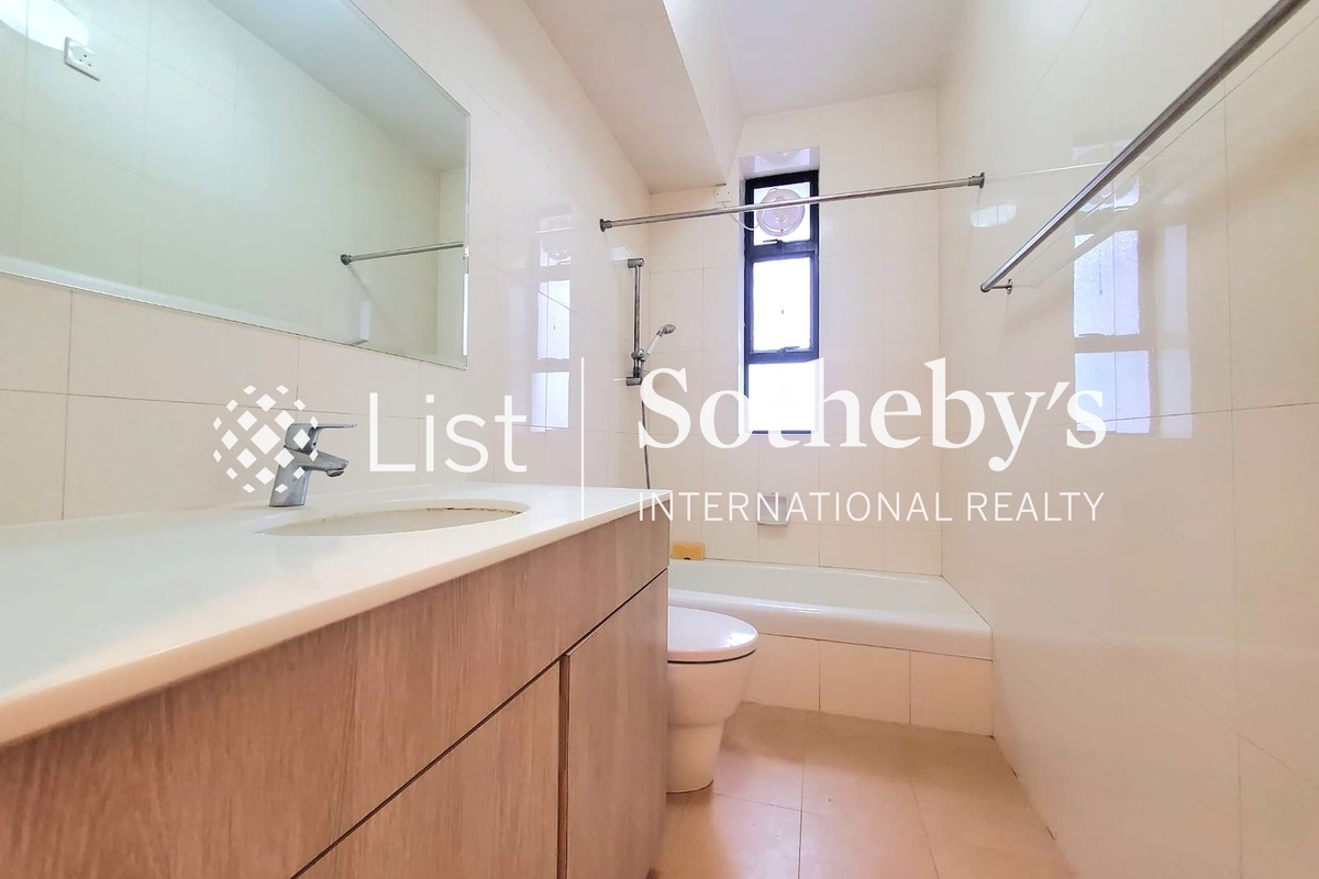 Visalia Garden 蔚山花園 | Guest Bathroom