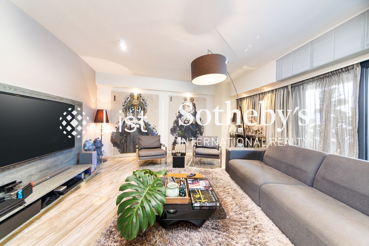 Visalia Garden 蔚山花園 | Living and Dining Room