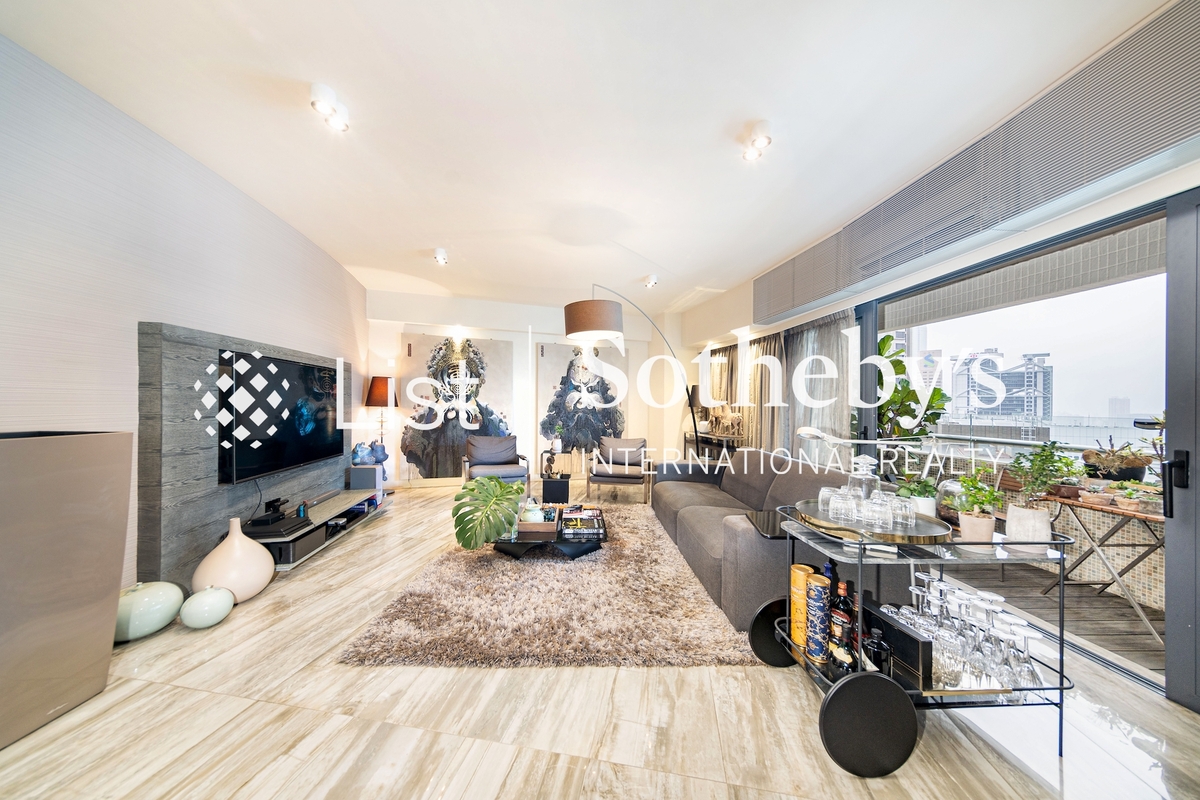 Visalia Garden 蔚山花園 | Living and Dining Room