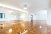 Estoril Court 愛都大廈 | Living and Dining Room