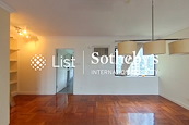 Baguio Villa 碧瑤灣 | Living and Dining Room
